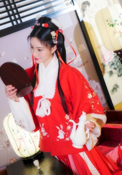 村长用力挺进她的花苞啥电视