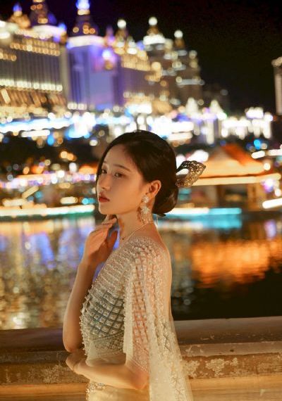 业余中国毛茸茸的