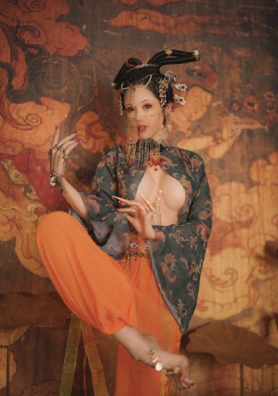 岳啊灬啊别停灬用力啊剧情介绍