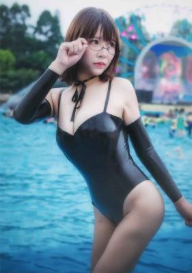 年轻妻子的工作在线观看